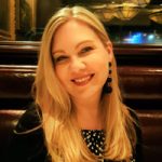 Larisa Summers in affiliate marketing